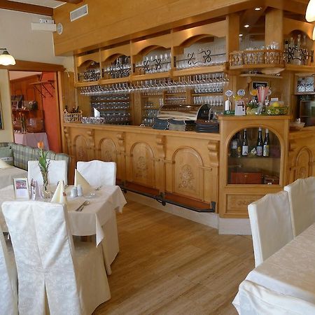 Hotel Restaurant Boeck "Roter Hahn" Sankt Poelten Eksteriør billede